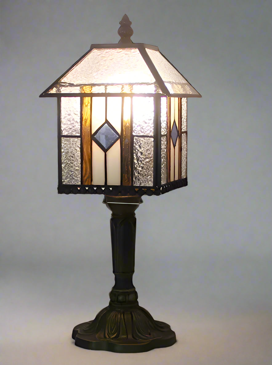 Luxury Room Decoration Tiffany Table Lamp Home Decor Desk Lamp Stained Glass Lampshade Bedside Night Light