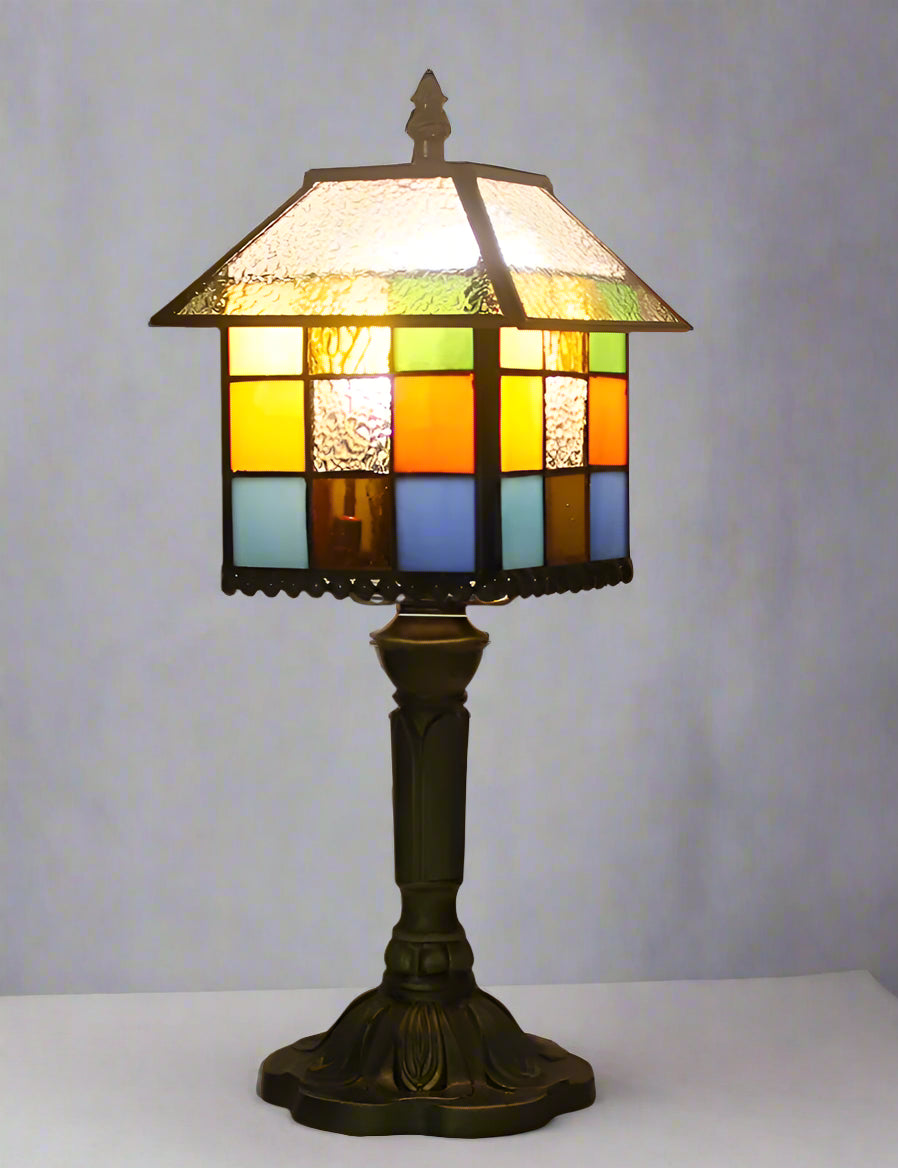 Luxury Room Decoration Tiffany Table Lamp Home Decor Desk Lamp Stained Glass Lampshade Bedside Night Light