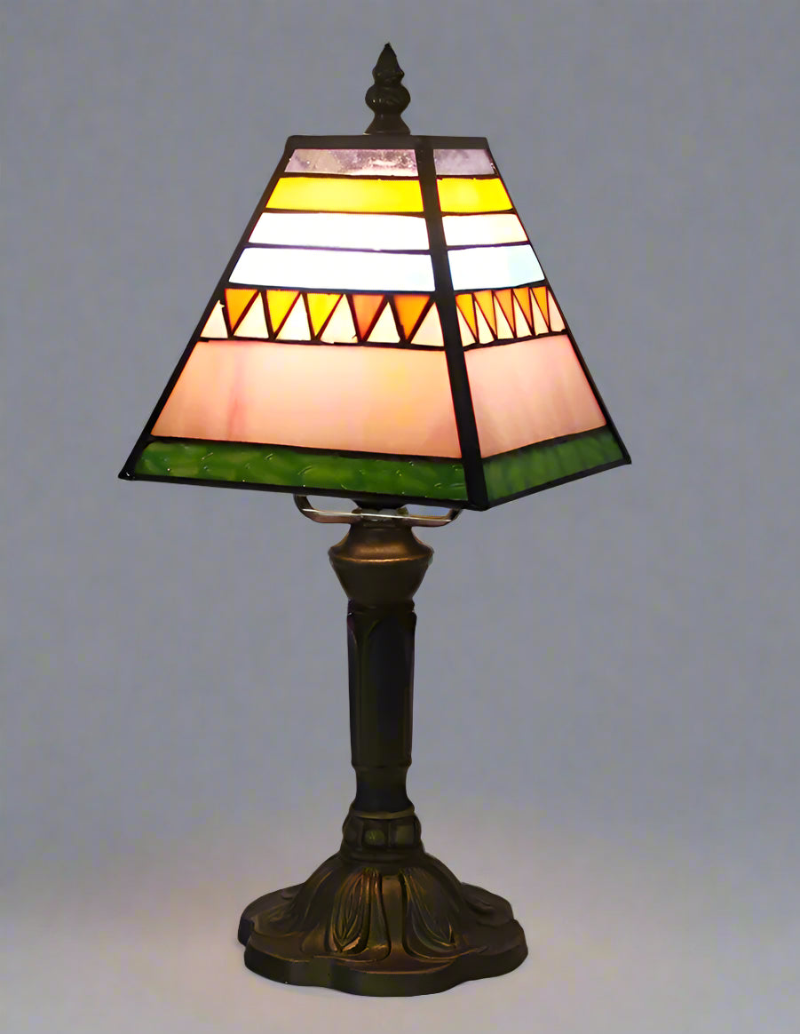 Luxury Room Decoration Tiffany Table Lamp Home Decor Desk Lamp Stained Glass Lampshade Bedside Night Light