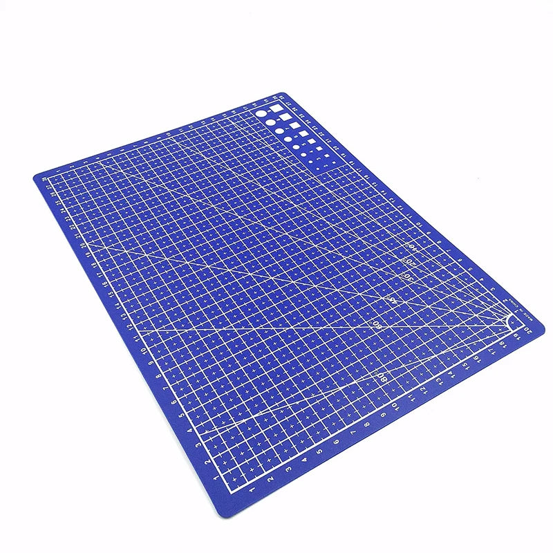Durable A3 / A4 / A5 Multifunctional Cutting Mat Diy Handicraft Art Engraving Board Paper Carving Pad High Elasticity Toughness