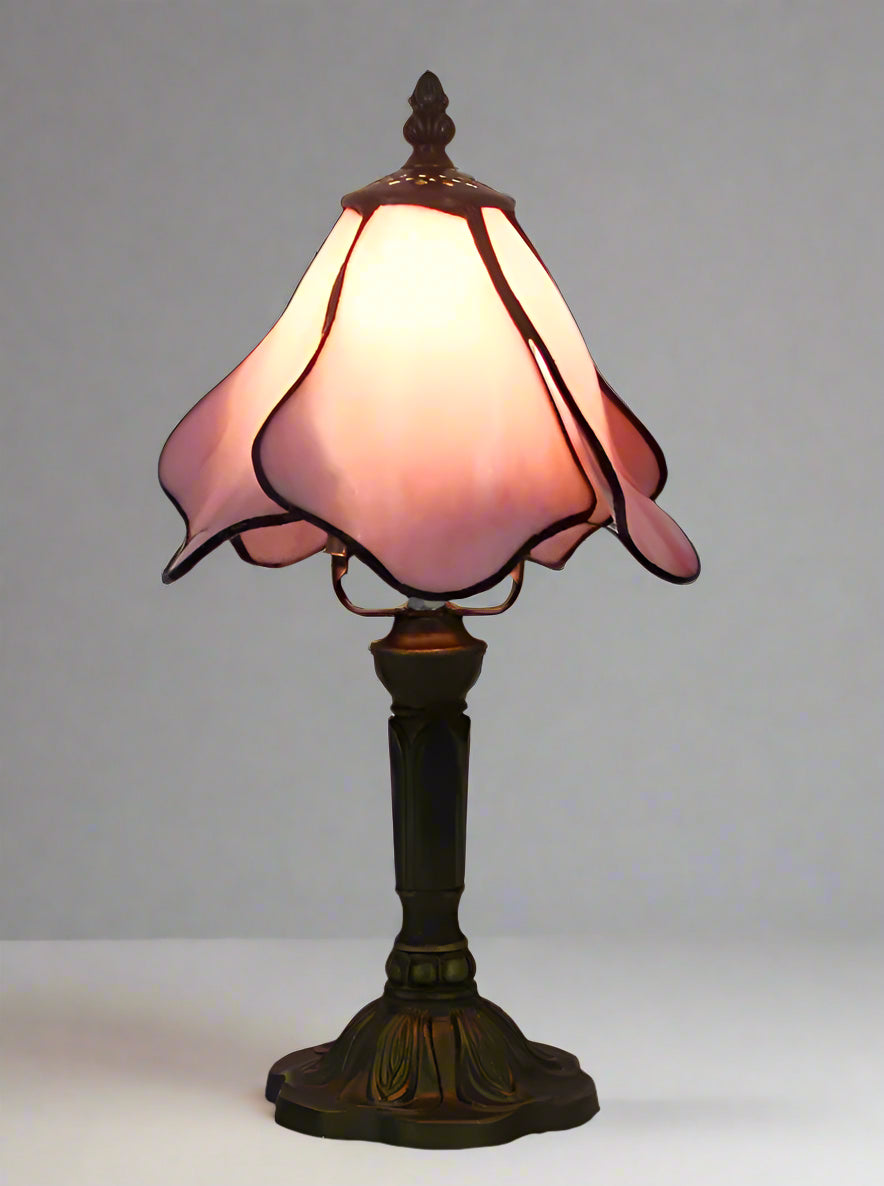 Luxury Room Decoration Tiffany Table Lamp Home Decor Desk Lamp Stained Glass Lampshade Bedside Night Light